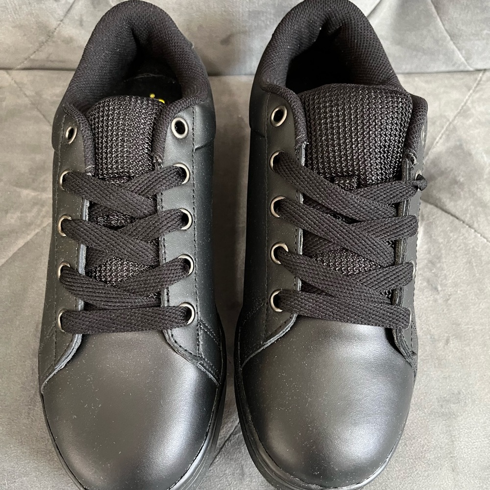 Shoes for Crews platform lace up sneaker.